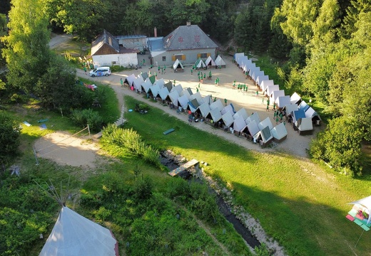 Vikingové zachraňují Yggdrasil