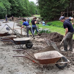 Víkend otevřených zahrad - brigáda